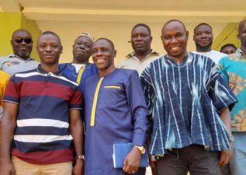 West Gonja Municipal Chief Executive meets transport operators in Damongo over recent fare hikes.