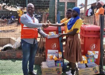 World Vision Ghana commemorates world toilet day with Quiz competition at Damongo