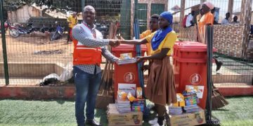 World Vision Ghana commemorates world toilet day with Quiz competition at Damongo